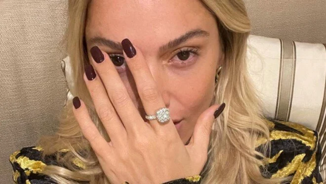 Hadise’nin 3 milyonluk yüzüğüne ne oldu?