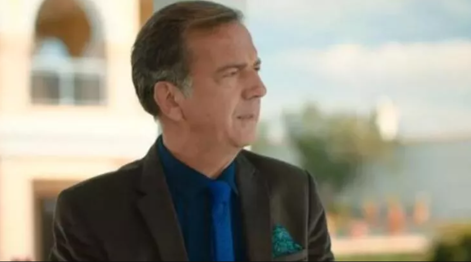 Üç Kız Kardeş’teki Özer’in taktığı kravatın sırrı ne?