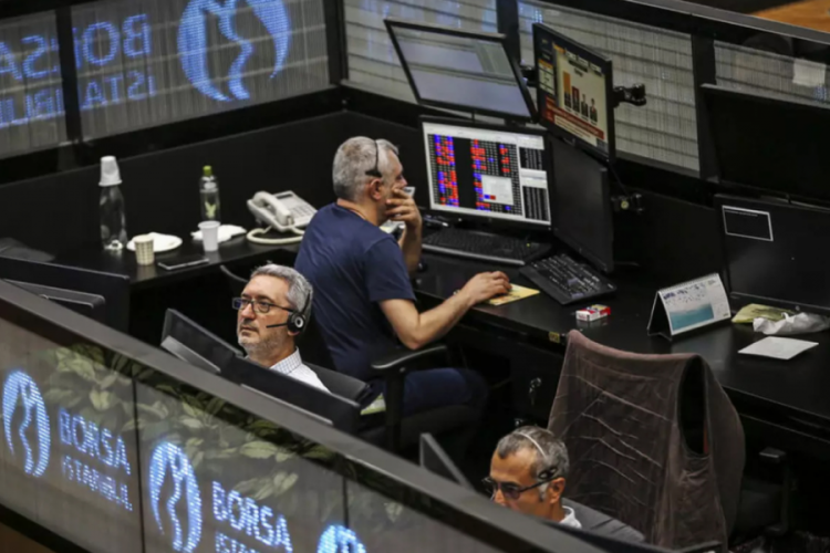 Borsa İstanbul’da manipülasyon iddialarına 4 ilde operasyon: 8 şüpheli yakalandı
