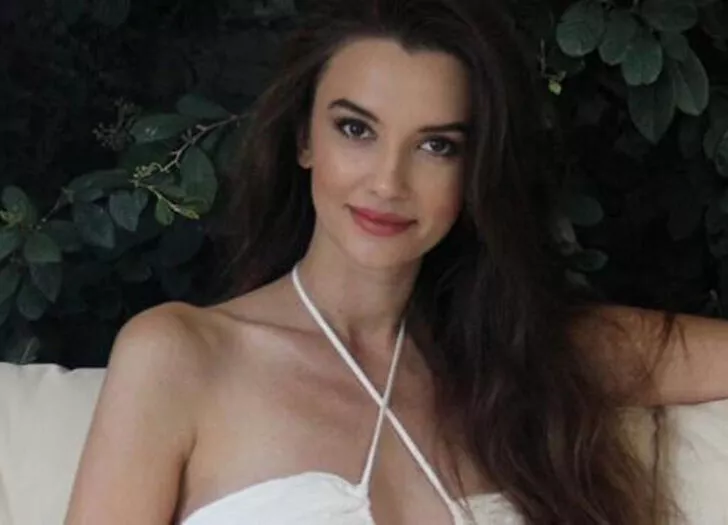 Leyla Lydia Tuğutlu’dan karnı burnunda paylaşım