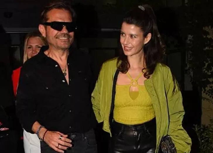 Beren Saat müjdeyi verdi!