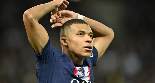 Mbappe, PSG’de mutsuz mu?