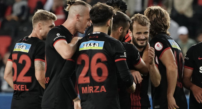 Gaziantep FK 4 golle turladı