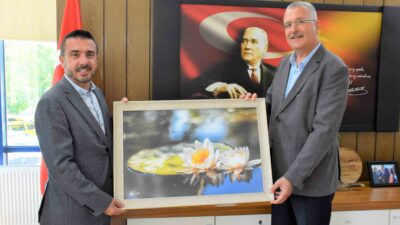 Bursa’nın iki belediye başkanı Karacabey’de buluştu