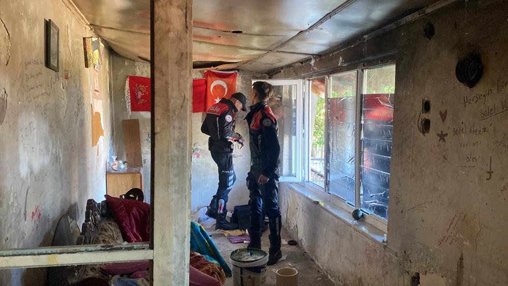 Bursa’da ‘metruk’ operasyonu