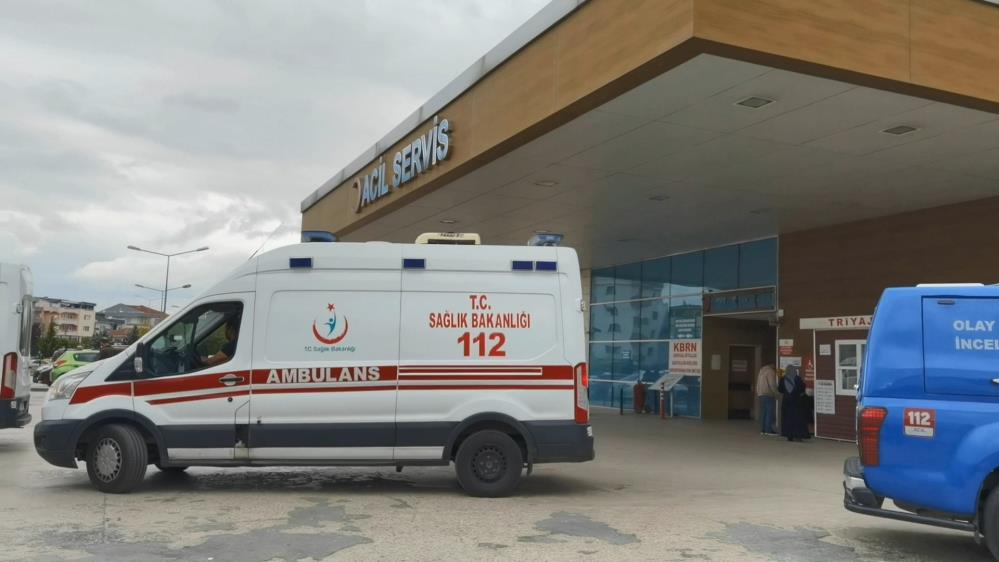 Bursa’da küçük çocuğu traktör ezdi