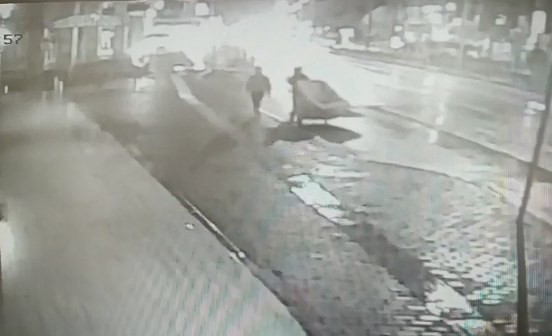Bursa’da pes dedirten hırsızlık
