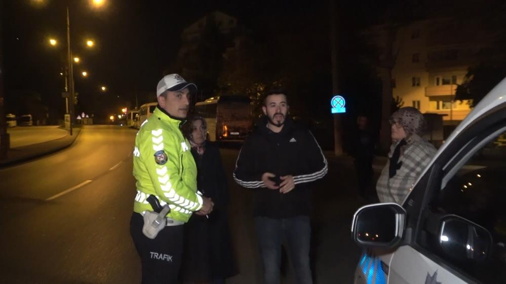 Bursa’da kaza yapan sürücü önce kaçtı, sonra geri geldi