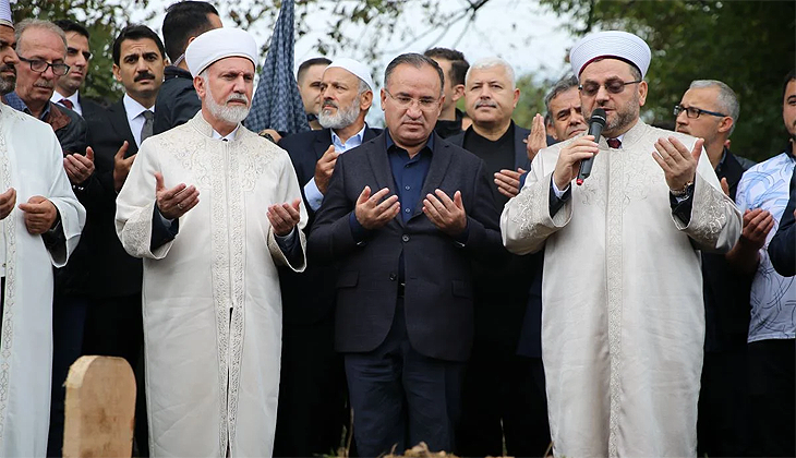 Bakan Bozdağ: Adalet Bakanlığı yapmak Kur’an okumaya engel değil