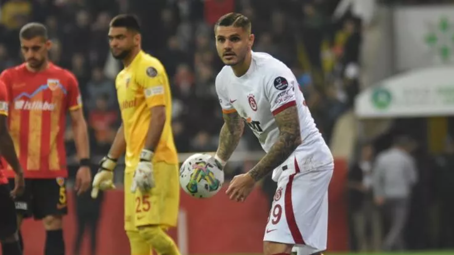 Galatasaray Kayseri’de 2 golle yenildi