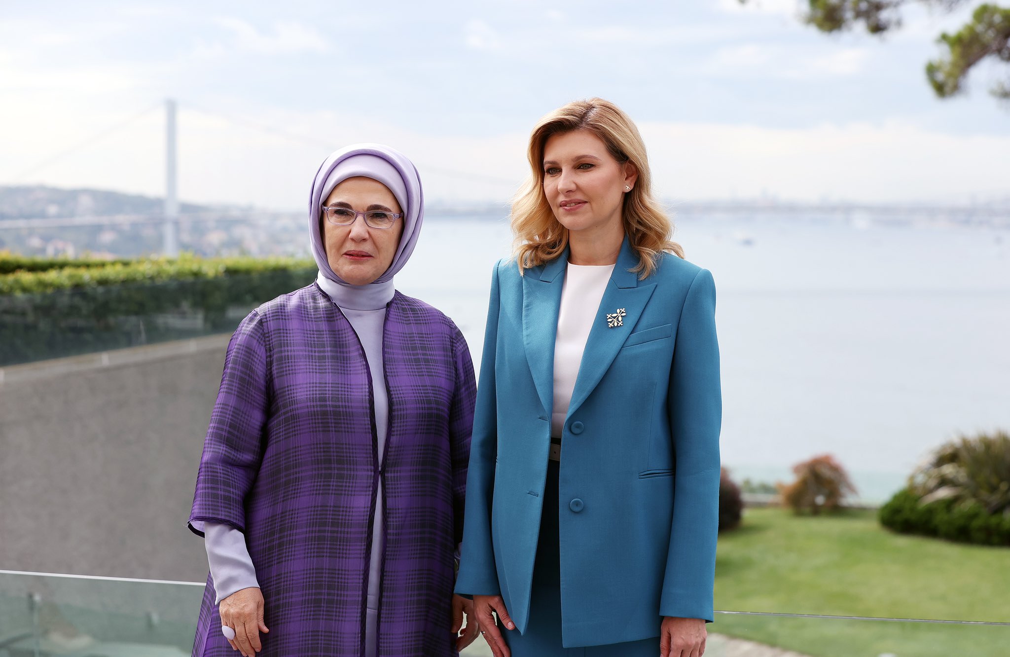 Emine Erdoğan, Olena Zelenska ile bir araya geldi