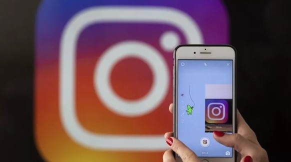‘iPhone’larda çöken Instagram’ sosyal medyada olay oldu!
