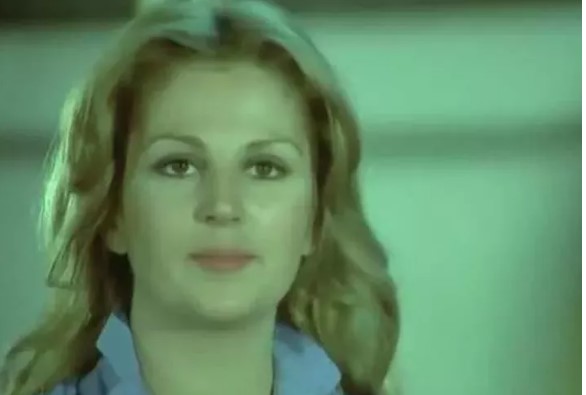 Yeşilçam’ın yıldızı Hale Soygazi’nin yıllara meydan okuyan güzelliğine yorum yağdı!