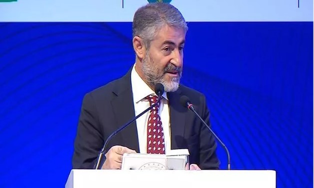Bakan Nebati: Tüm mali süreçleri elektronik ortama taşıyoruz