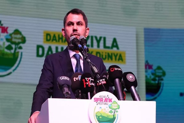 Bakan Kurum: Tüm illerimizde depozito iade noktası hizmete sunacağız Bakan Kurum: Tüm illerimizde depozito iade noktası hizmete sunacağız