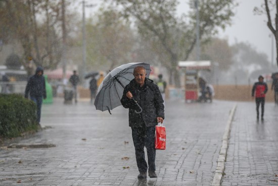 Bursa dahil 18 il için sarı kodlu uyarı: Kuvvetli yağış ve fırtına