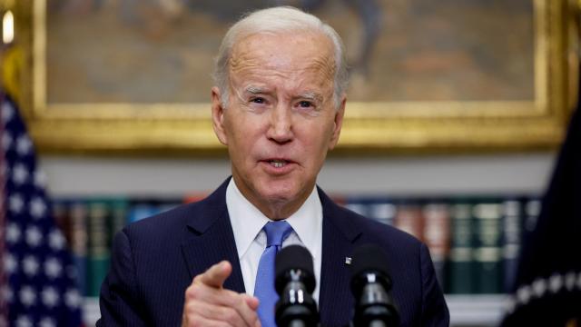 Biden, Pelosi’nin eşine yapılan saldırıyı kınadı