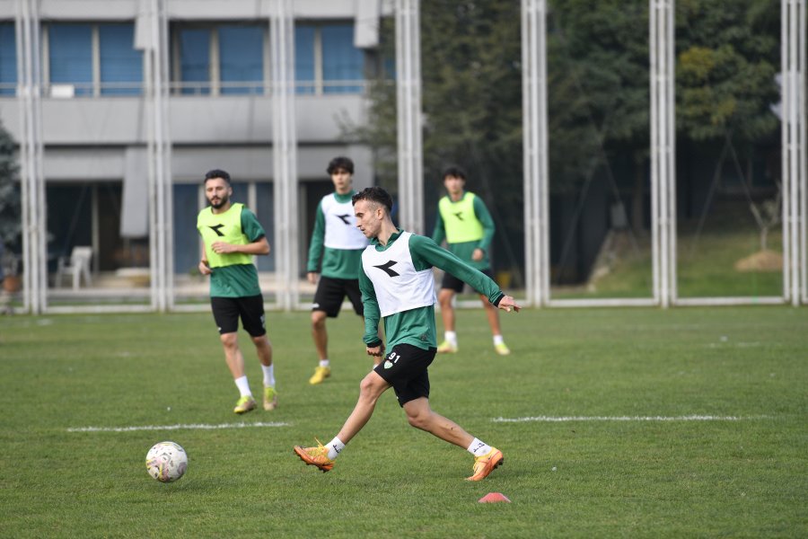 Bursaspor’da izin yok!