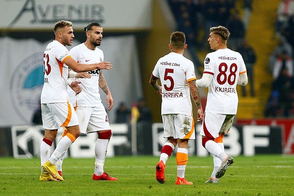 Galatasaray stada geldi Galatasaray stada geldi