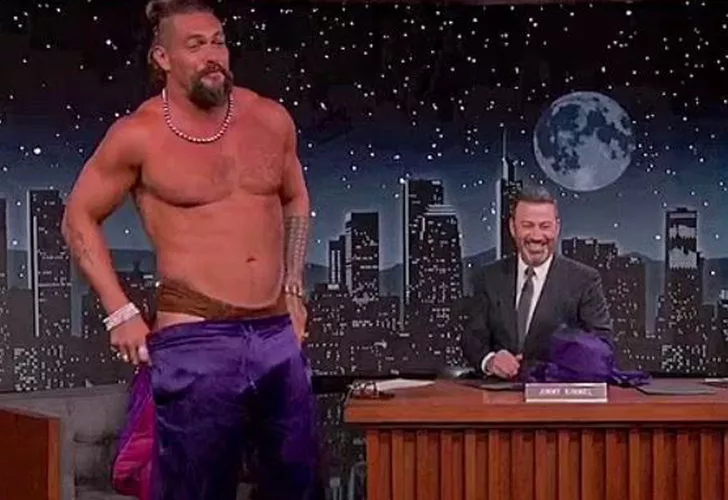 Jason Momoa yayında pantolonunu indirdi!
