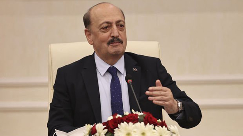 EYT’lilerin kafası karıştı! Bakan Bilgin’in açıklamalarına Erdursun’dan yanıt