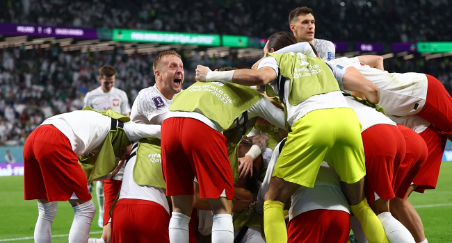 Lewa sahne aldı, Polonya kazandı!