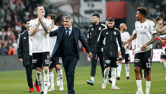 Beşiktaş stada geldi
