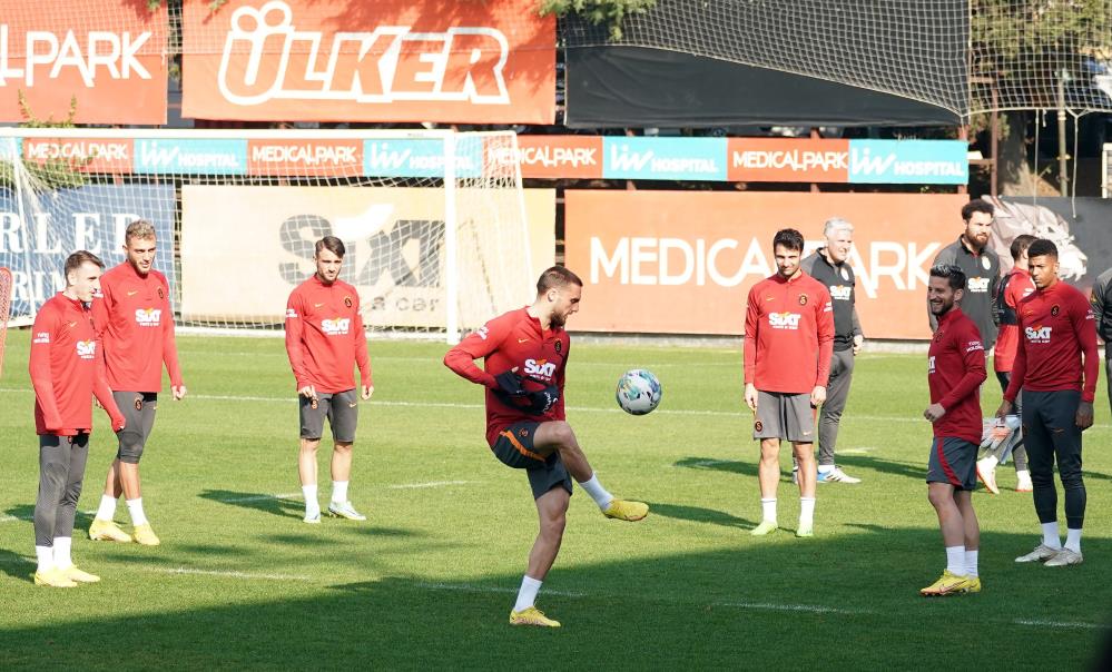 Galatasaray, Beşiktaş derbisine hazırlanıyor