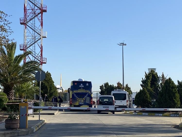 Fenerbahçe, Polonya’ya gitti