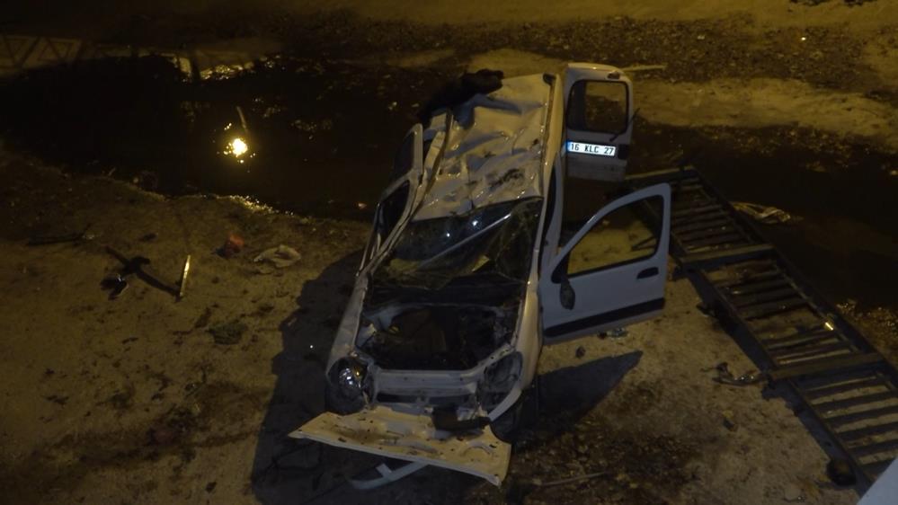 Bursa’da feci kaza! Metrelerce yükseklikten düştü