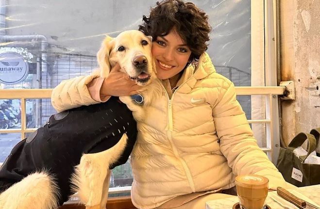 Ezgi Mola’nın bir köpeği daha öldü