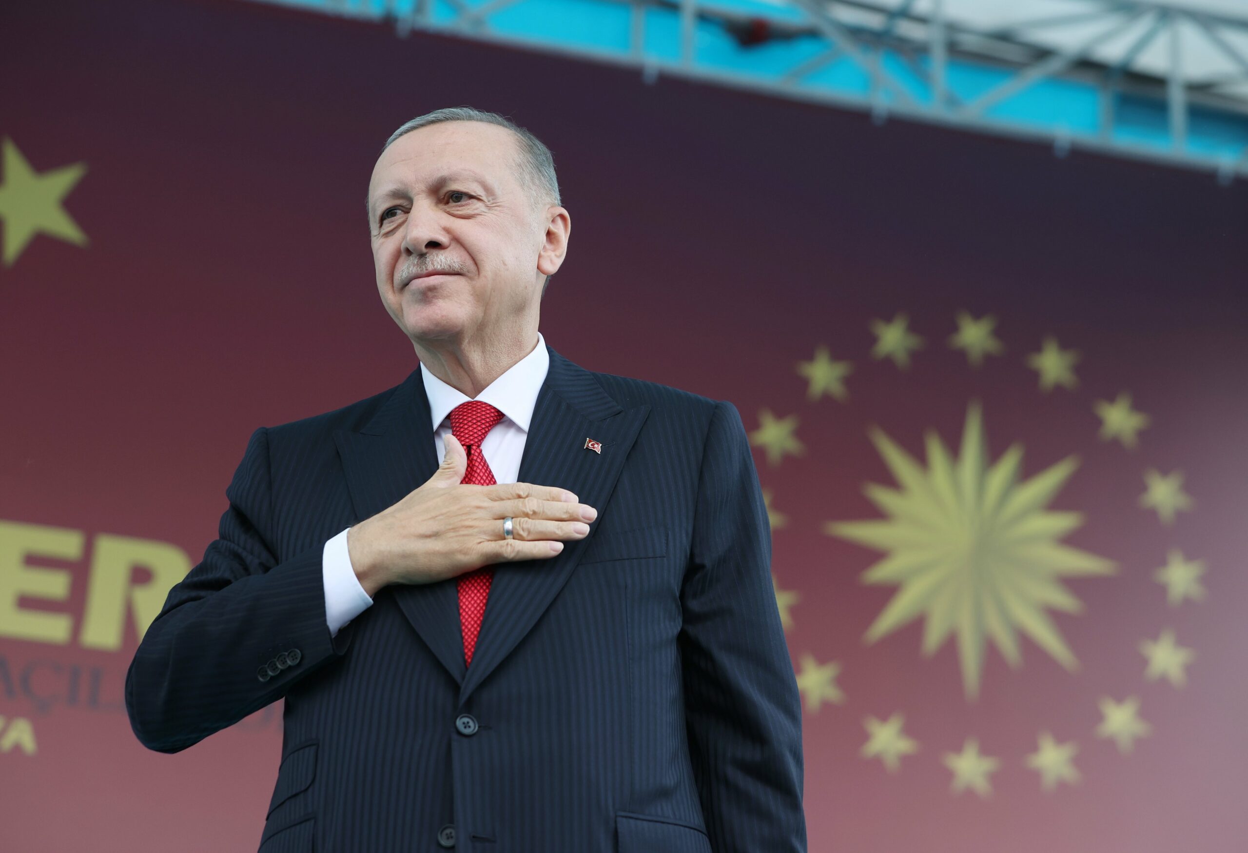 Cumhurbaşkanı Erdoğan’dan EYT tweet’i