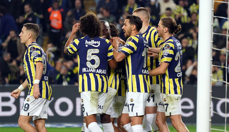 Fenerbahçe liderliğini sürdürdü