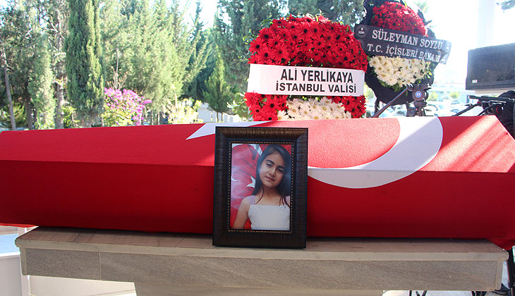 Türkiye Taksim saldırısının kurbanlarına ağlıyor