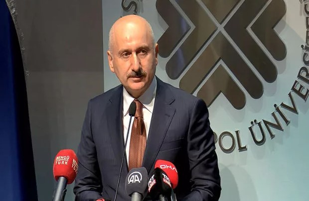 Bakan Karaismailoğlu: Havalimanlarında 155 milyon 885 bin yolcumuza hizmet verdik