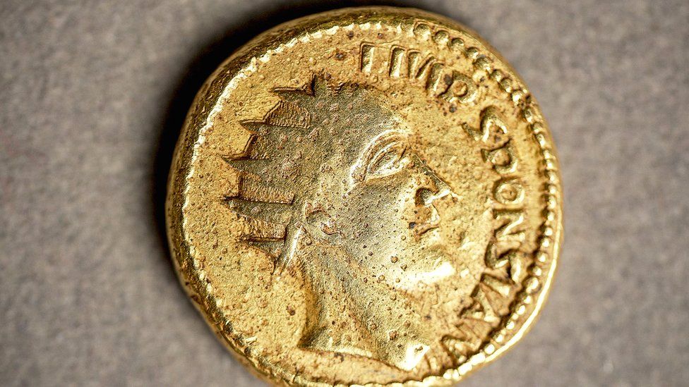 Altın sikke, sahte sanılan Roma imparatorunun varlığını kanıtladı