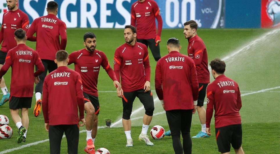 A Millilere 4 yeni isim