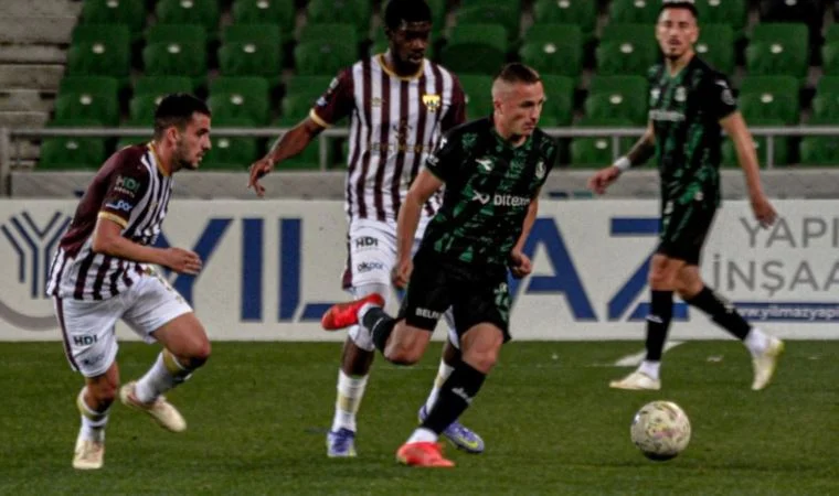Sakarya’da müthiş maç: 2 kırmızı kart 6 gol