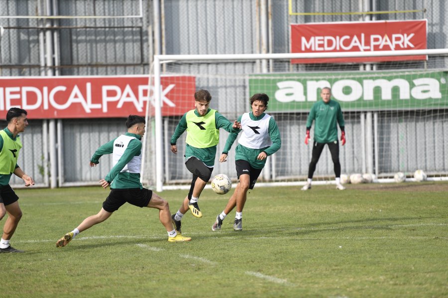 Bursaspor’da hazırlıklar başladı