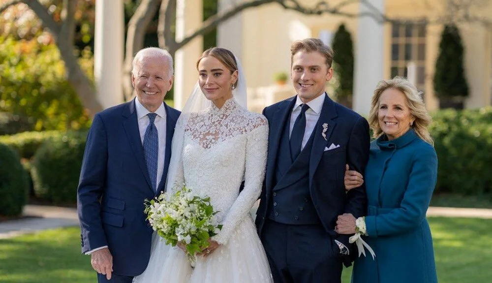 Joe Biden’ın torunu Naomi Biden Beyaz Saray’da evlendi