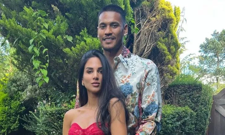 Dünya Kupası’nın Fransız yıldızı Alphonse Areola’nın fenomen eşi Instagram’ı salladı!