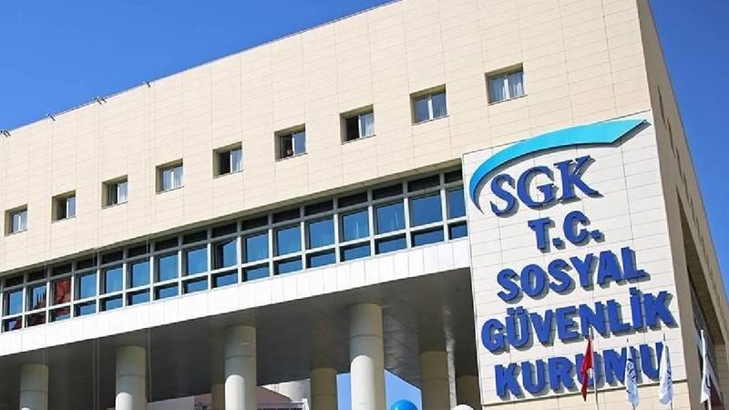 SGK’da EYT hazırlığı