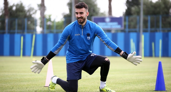 Başakşehir’den Muhammed Şengezer kararı