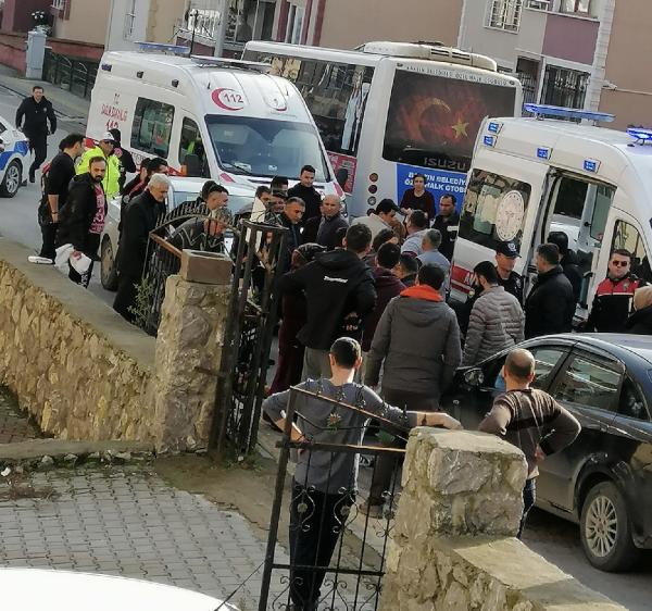 Çocuğunu görmeye giden damadını bıçakladı