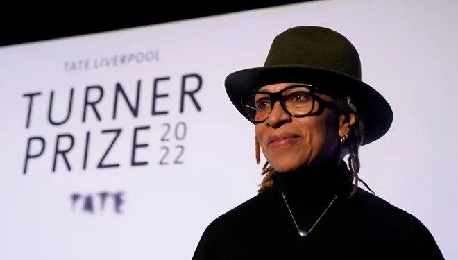 Turner Prize ödülünün sahibi heykeltraş Veronica Ryan oldu