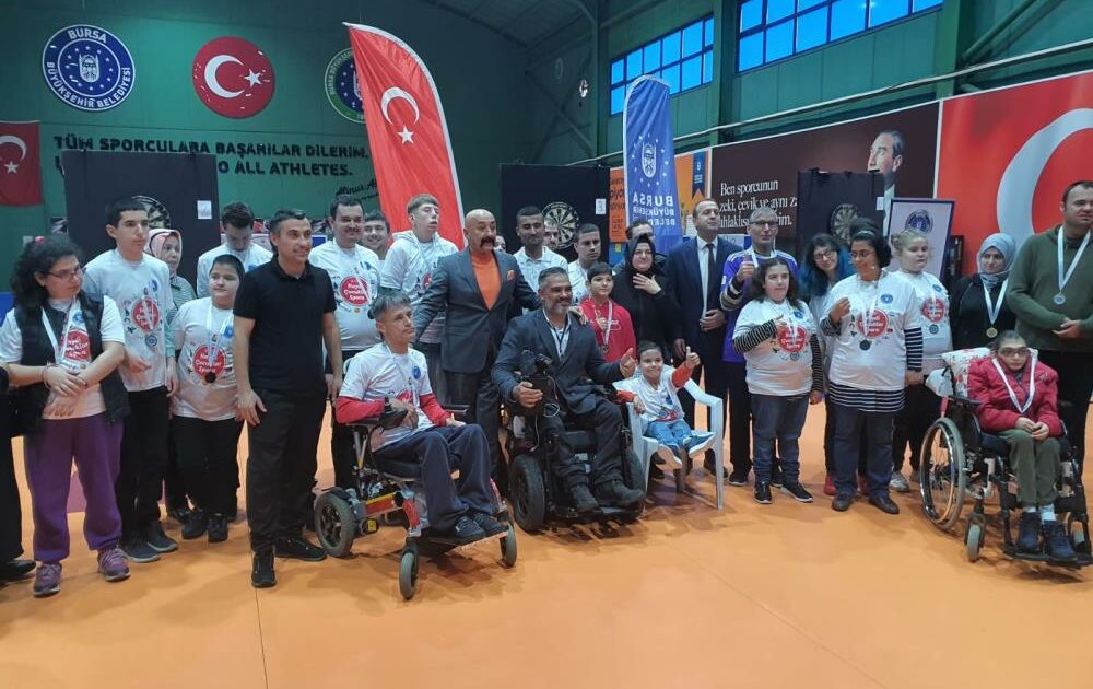 Bursa’da engelli bireyler hedefe odaklandı