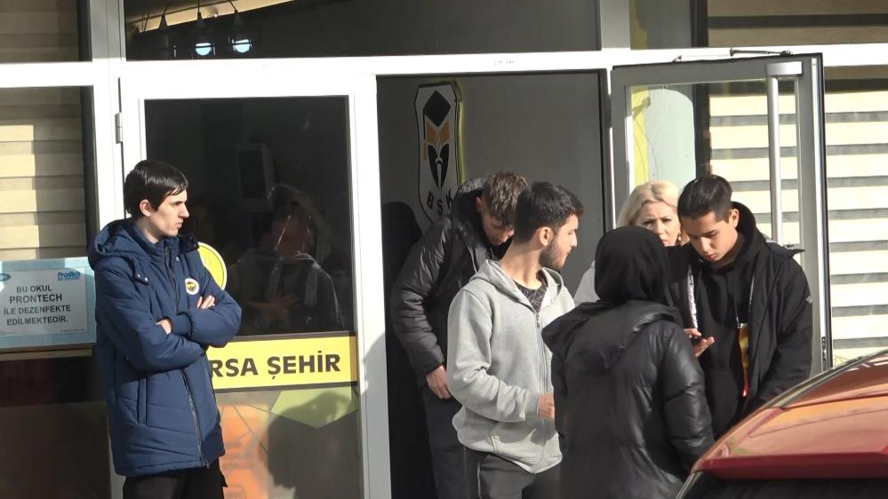Bursa’da yüzlerce öğrenci mağdur oldu! Bakanlıktan yardım istediler