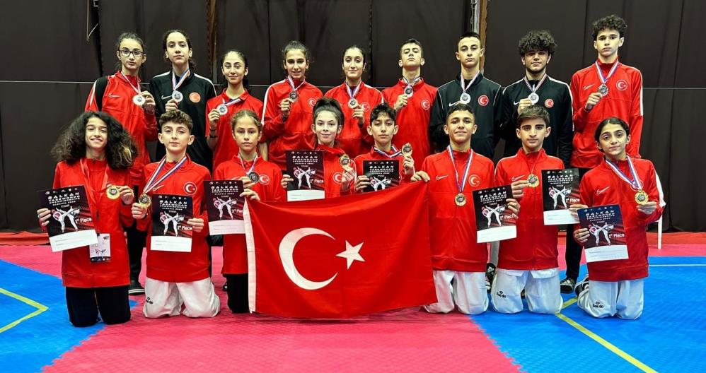 Büyükşehirli sporcular Arnavutluk’tan boş dönmedi