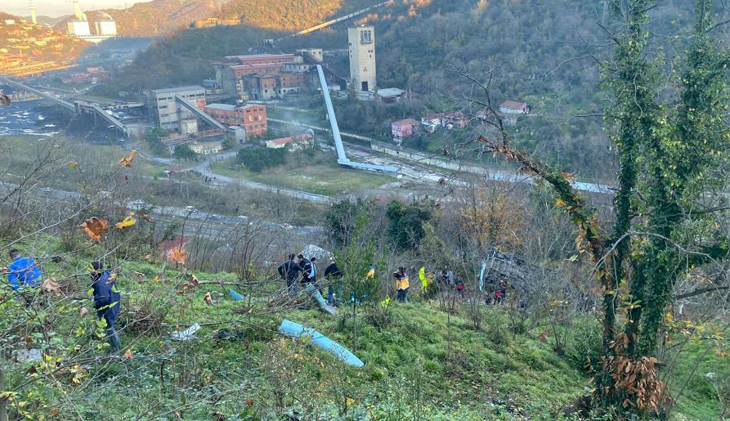 Öğrenci servisi uçuruma yuvarlandı: 1 ölü, 18 yaralı