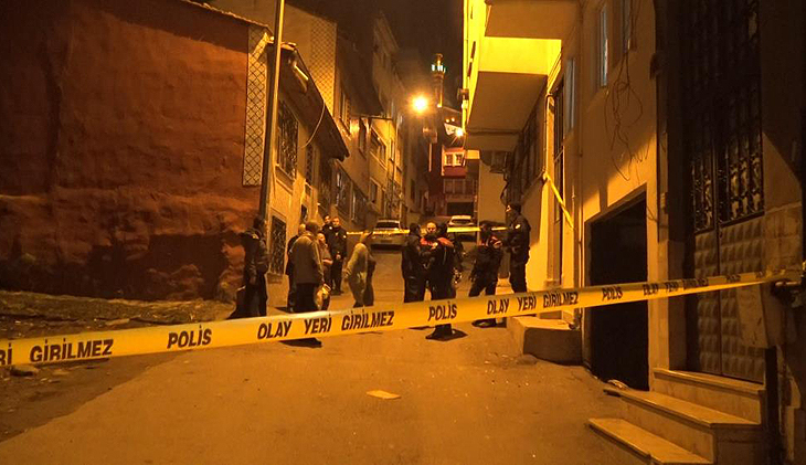 Bursa’da evinde bıçaklanarak yaralanan genç hastanede hayatını kaybetti